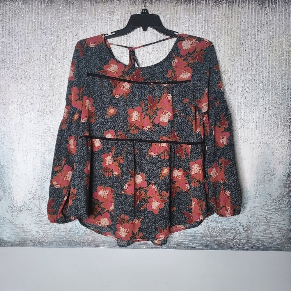 Knox Rose Floral Tiered Blouse Sz-L